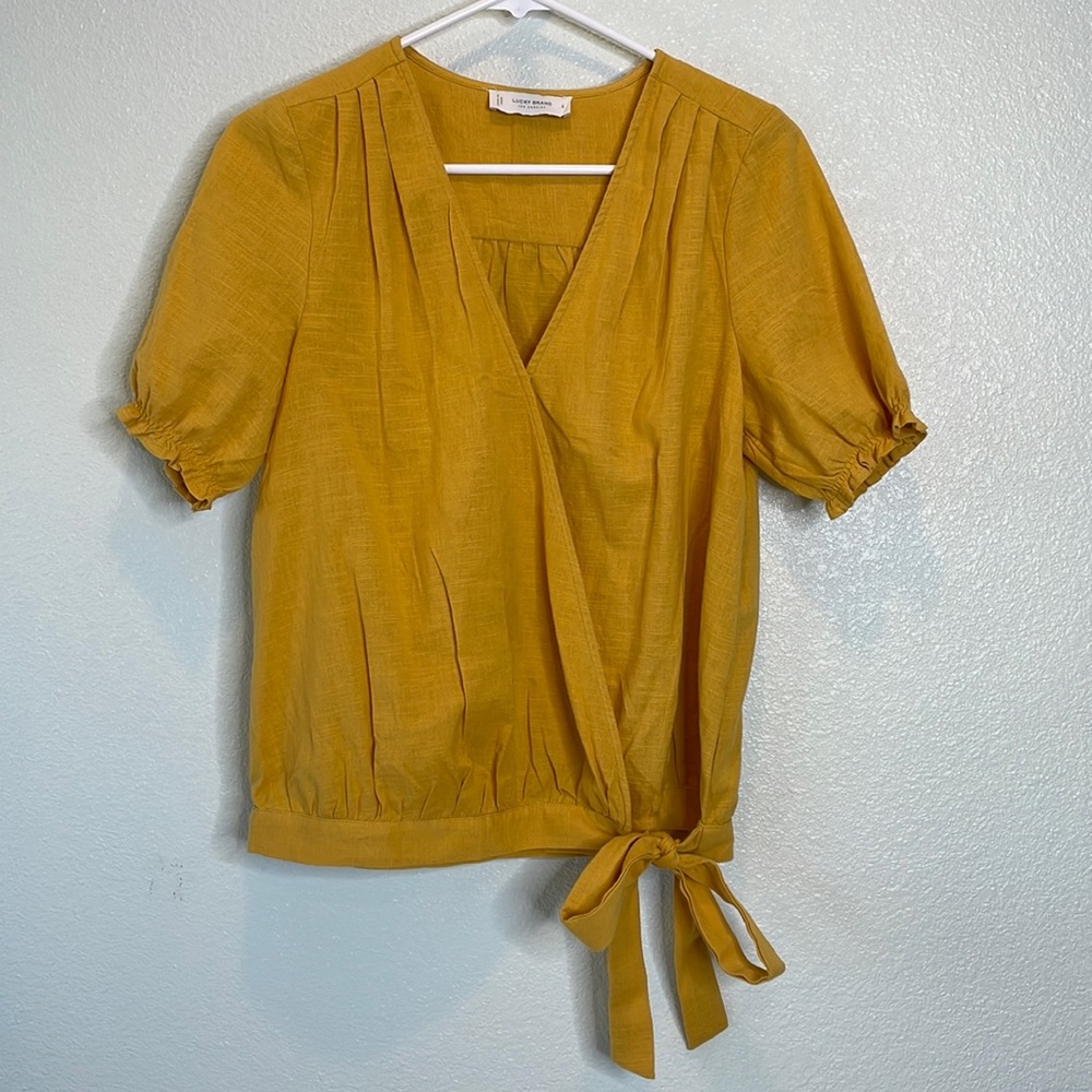 Lucky Brand ruffle sleeve wrap top